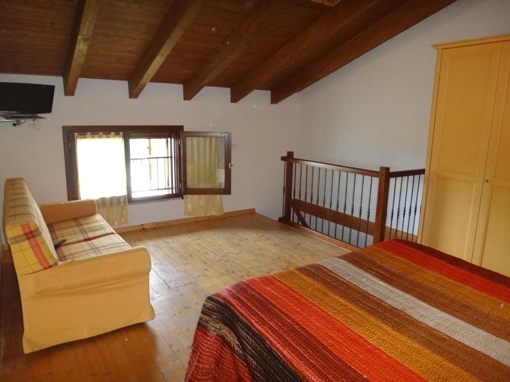 Agriturismo San Valentino Castellarano Ruang foto